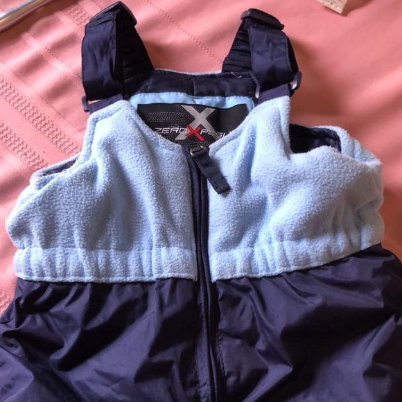 ZeroXposur bib snow pants boys sz 24 months/ zipper runs down one leg so easy on - Picture 1 of 9